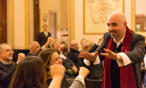 Il mentalista Darus influenza gli spettatori